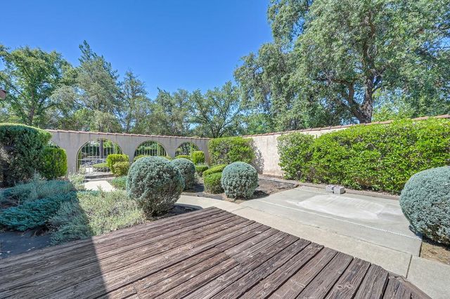 3557 Bankhead Rd, Loomis, CA 95650
