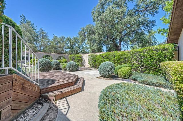 3557 Bankhead Rd, Loomis, CA 95650