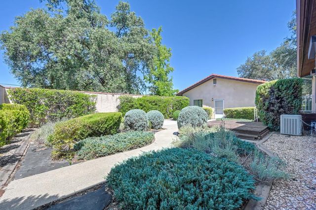 3557 Bankhead Rd, Loomis, CA 95650