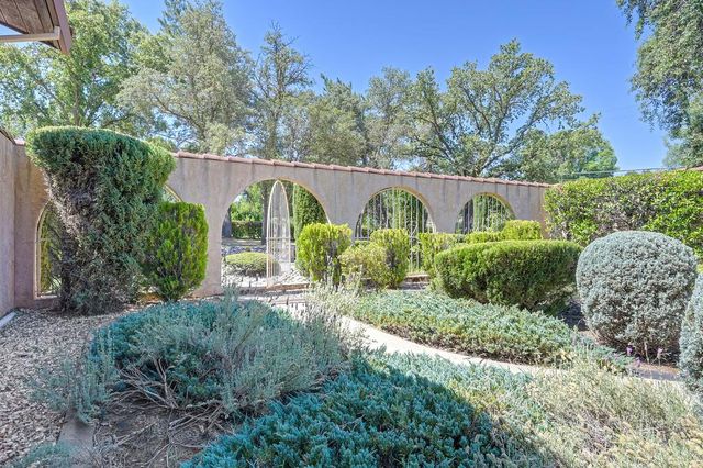 3557 Bankhead Rd, Loomis, CA 95650