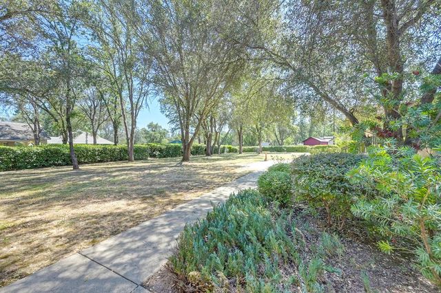 3557 Bankhead Rd, Loomis, CA 95650