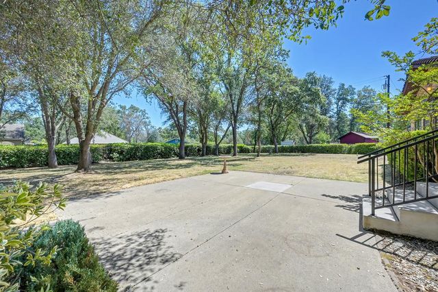 3557 Bankhead Rd, Loomis, CA 95650