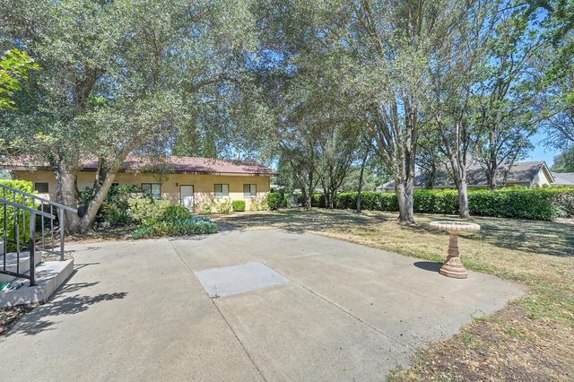 3557 Bankhead Rd, Loomis, CA 95650