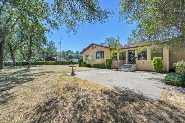 3557 Bankhead Rd, Loomis, CA 95650