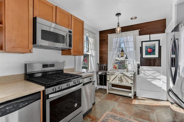 725 S Grant Street, Denver, CO 80209