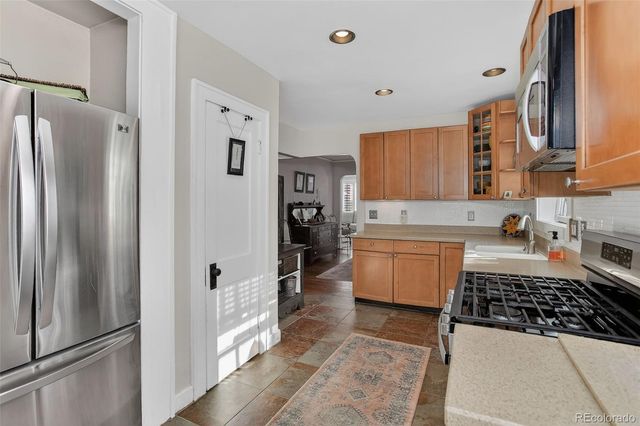 725 S Grant Street, Denver, CO 80209