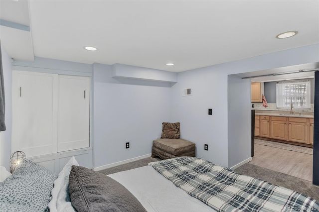 725 S Grant Street, Denver, CO 80209