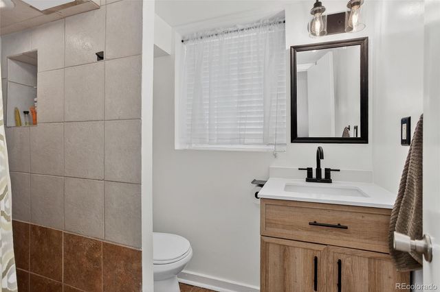 725 S Grant Street, Denver, CO 80209