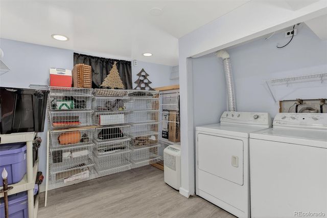 725 S Grant Street, Denver, CO 80209