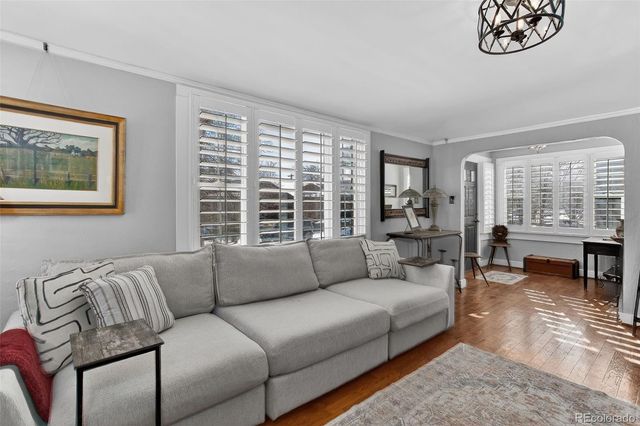 725 S Grant Street, Denver, CO 80209