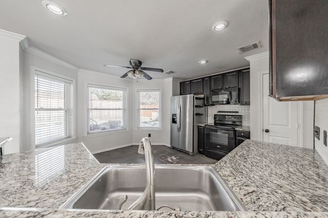 7801 Ivy Lane, Rowlett, TX 75089