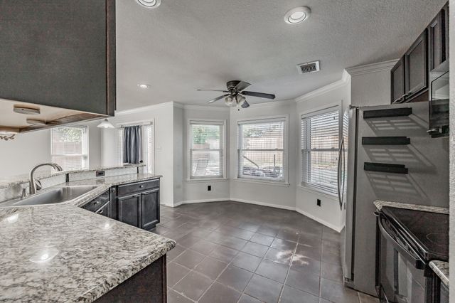 7801 Ivy Lane, Rowlett, TX 75089