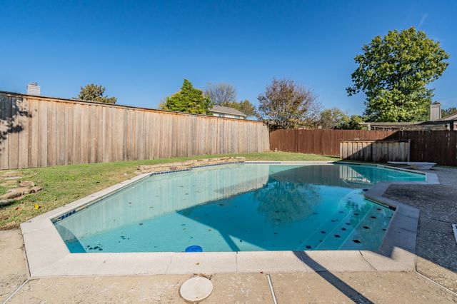 7801 Ivy Lane, Rowlett, TX 75089