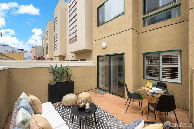 33 Vandewater Street 103, San Francisco, CA 94133