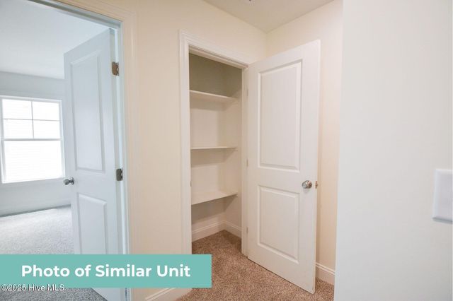 208 Sandy Cove Lane, Sneads Ferry, NC 28460