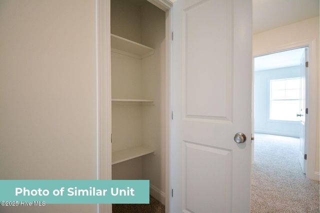208 Sandy Cove Lane, Sneads Ferry, NC 28460