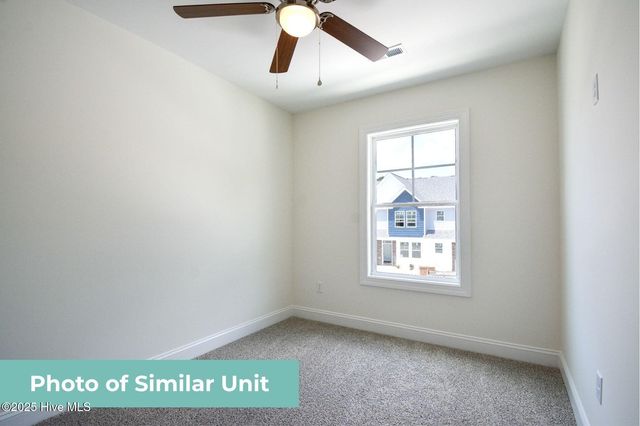 208 Sandy Cove Lane, Sneads Ferry, NC 28460