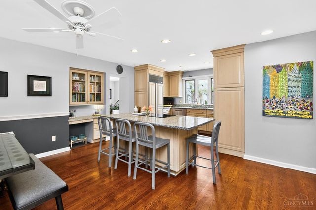 350 Pleasant Hill Drive, Wyoming, OH 45215