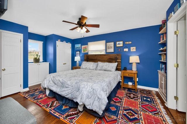 350 Pleasant Hill Drive, Wyoming, OH 45215