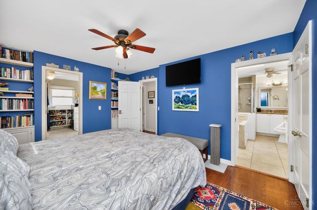 350 Pleasant Hill Drive, Wyoming, OH 45215