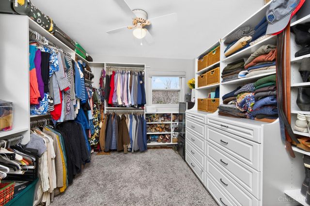 350 Pleasant Hill Drive, Wyoming, OH 45215