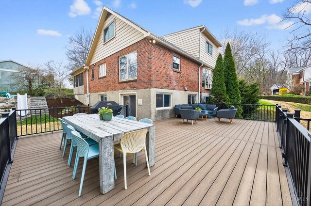 350 Pleasant Hill Drive, Wyoming, OH 45215