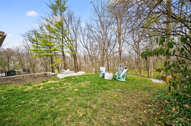 350 Pleasant Hill Drive, Wyoming, OH 45215