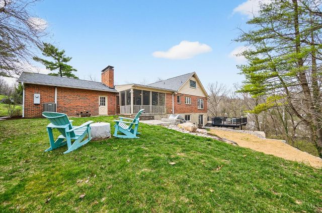 350 Pleasant Hill Drive, Wyoming, OH 45215