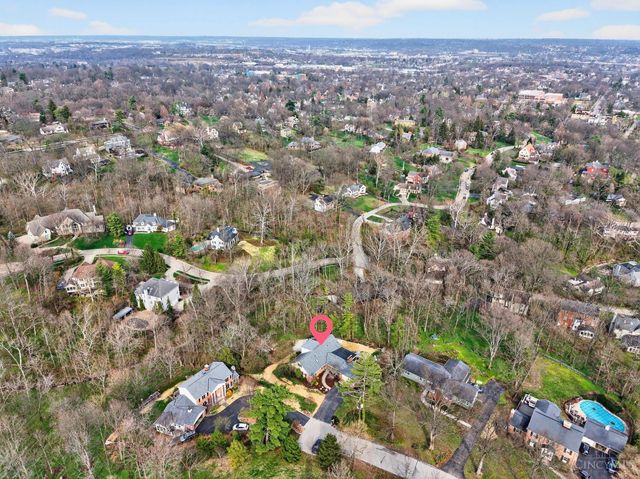 350 Pleasant Hill Drive, Wyoming, OH 45215