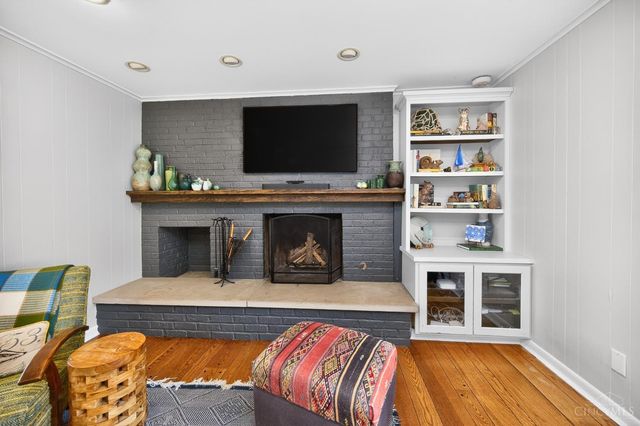 350 Pleasant Hill Drive, Wyoming, OH 45215