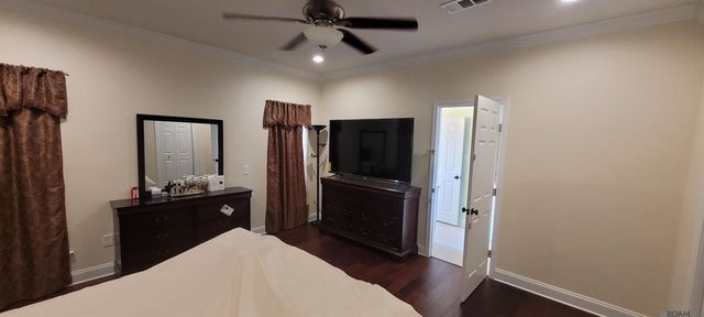 1142 Pompey Dr, Baton Rouge, LA 70816