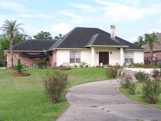 1142 Pompey Dr, Baton Rouge, LA 70816