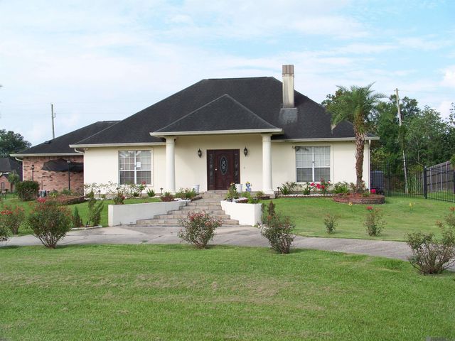 1142 Pompey Dr, Baton Rouge, LA 70816