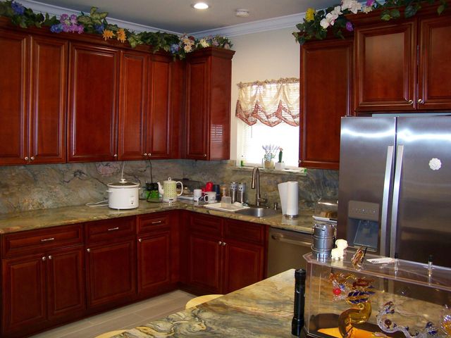 1142 Pompey Dr, Baton Rouge, LA 70816