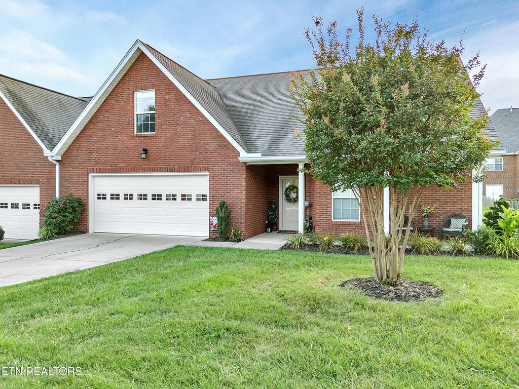 7869 Thomas Henry Way 14, Knoxville, TN 37938