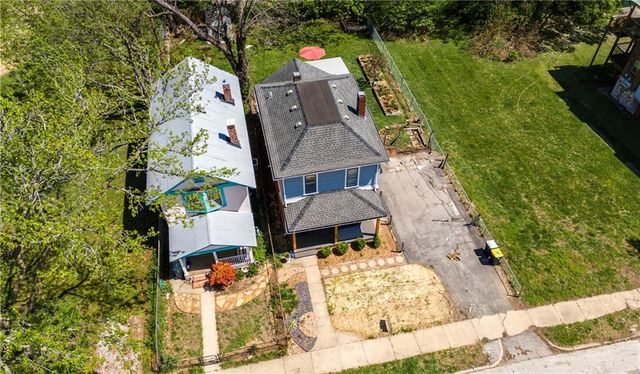 3121 Grand Avenue, Kansas City, MO 64111