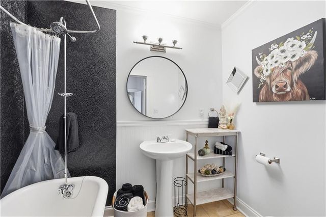 3121 Grand Avenue, Kansas City, MO 64111