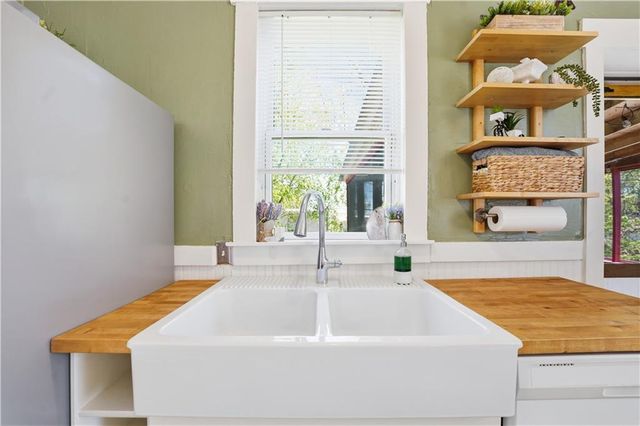 3121 Grand Avenue, Kansas City, MO 64111