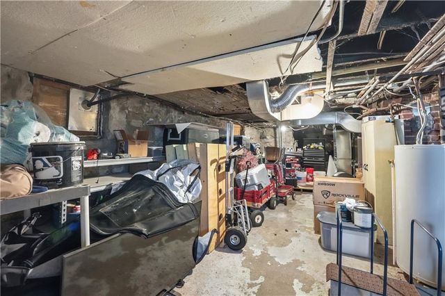 3121 Grand Avenue, Kansas City, MO 64111