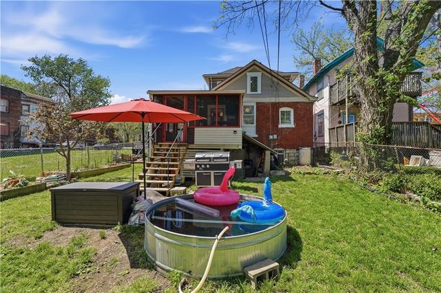 3121 Grand Avenue, Kansas City, MO 64111