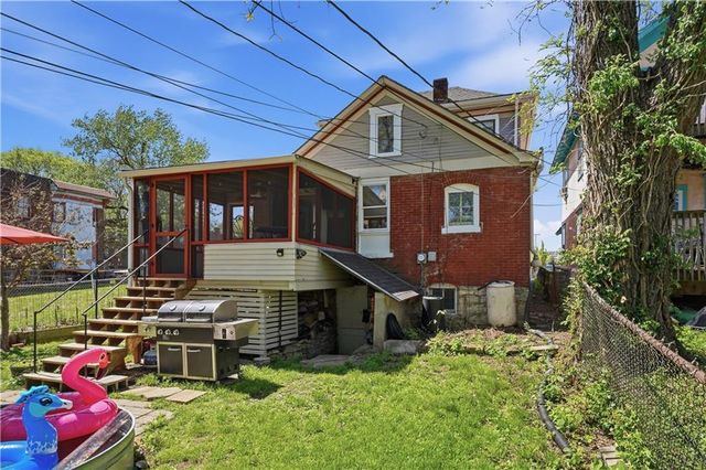 3121 Grand Avenue, Kansas City, MO 64111