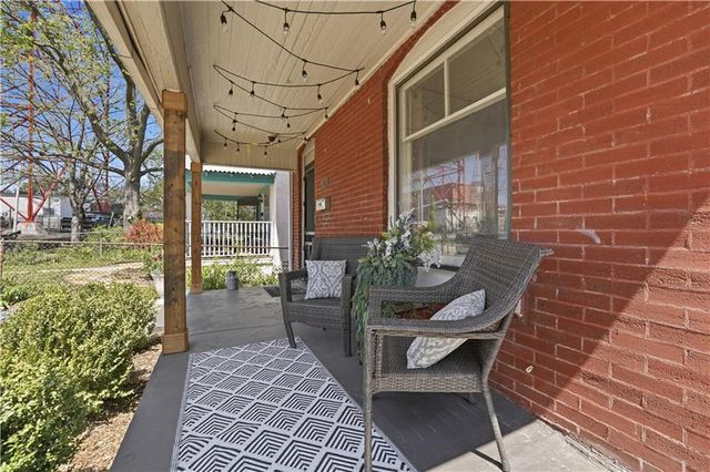 3121 Grand Avenue, Kansas City, MO 64111