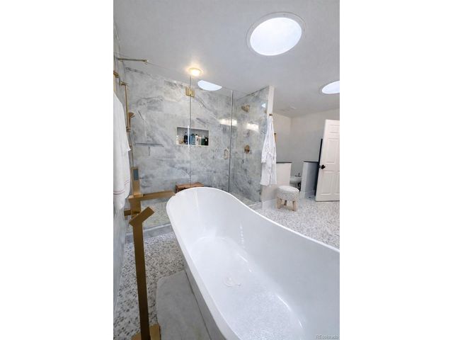 724 S Flamingo Ct, Denver, CO 80246