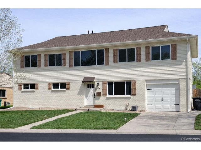 724 S Flamingo Ct, Denver, CO 80246