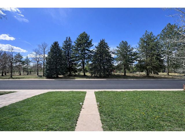 724 S Flamingo Ct, Denver, CO 80246