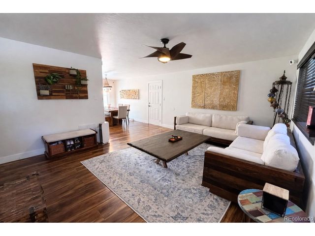 724 S Flamingo Ct, Denver, CO 80246