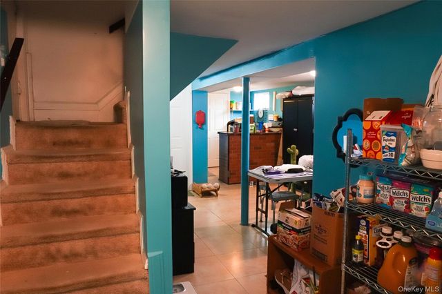 38 Lehrer Avenue, Elmont, NY 11003