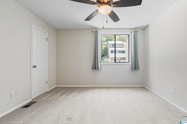 602 RUNNING BROOK ROAD, Hoover, AL 35226