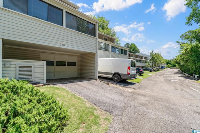602 RUNNING BROOK ROAD, Hoover, AL 35226