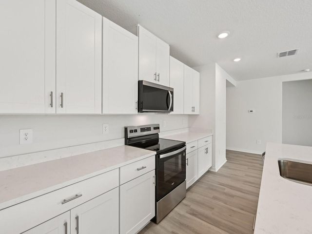 1784 FOREST RUN LANE, Auburndale, FL 33823